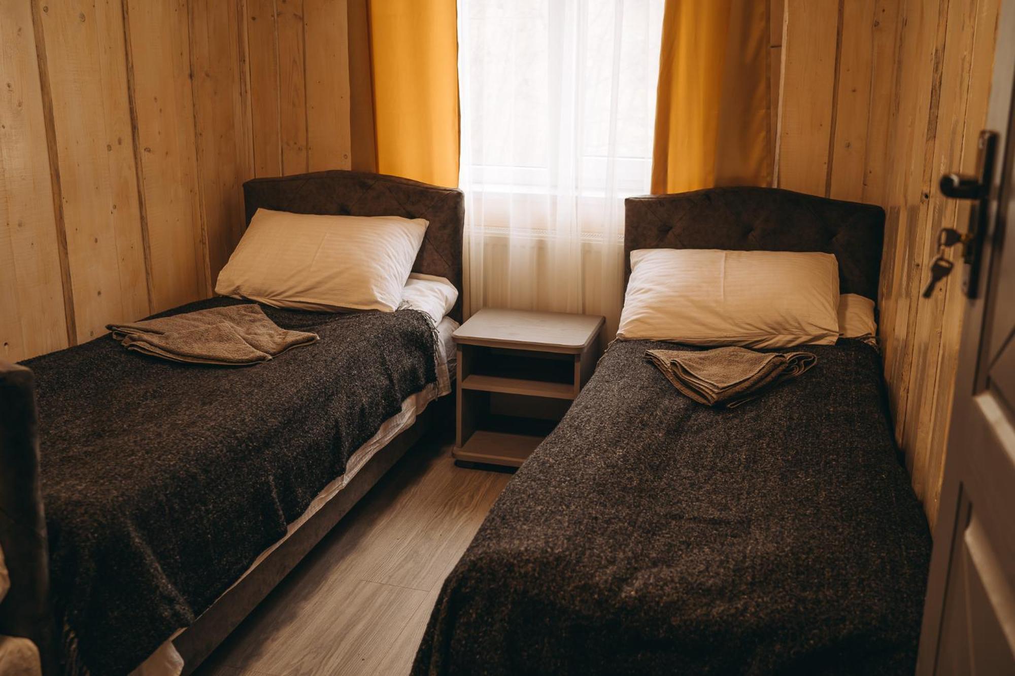 Sv Hotel&Camp Лазещина Экстерьер фото