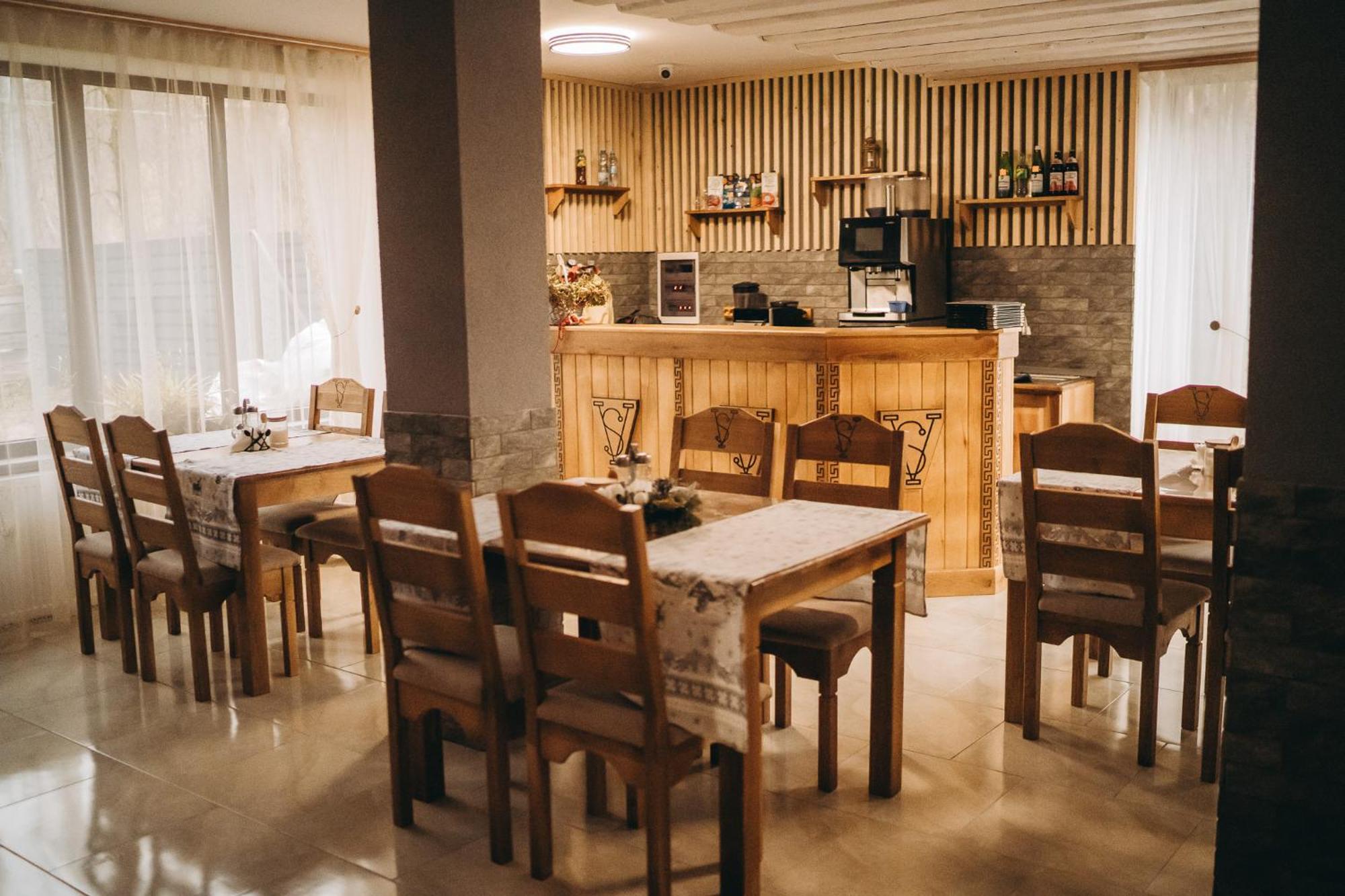 Sv Hotel&Camp Лазещина Экстерьер фото