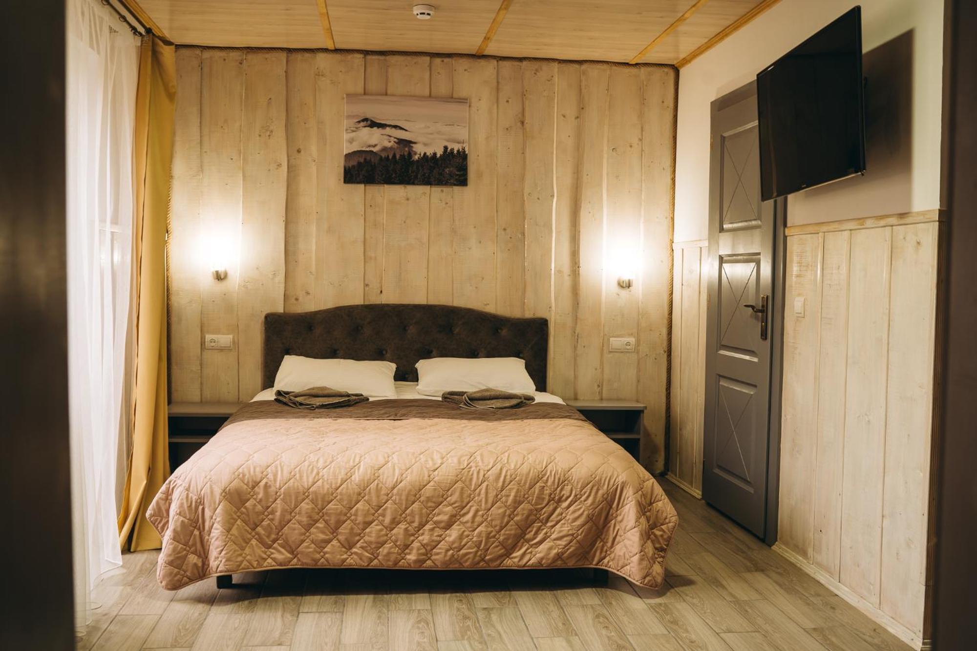 Sv Hotel&Camp Лазещина Экстерьер фото